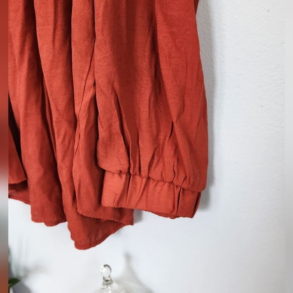 Banana Republic Off Shoulder Burnt Orange Long Sleeve Flowy Blouse - Picture 2 of 6